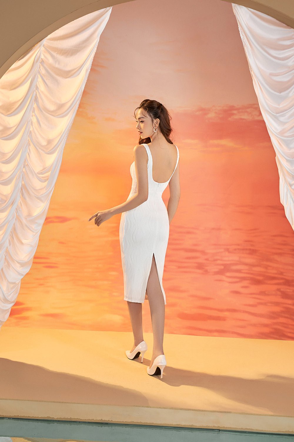 Nicole Fitted Textured Stretch Padded Midi Dress in Iconic White