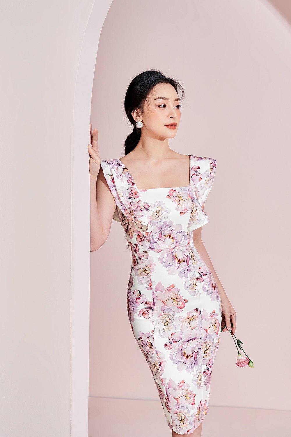 Odette Flutter Pencil Dress in Peony/Iconic White
