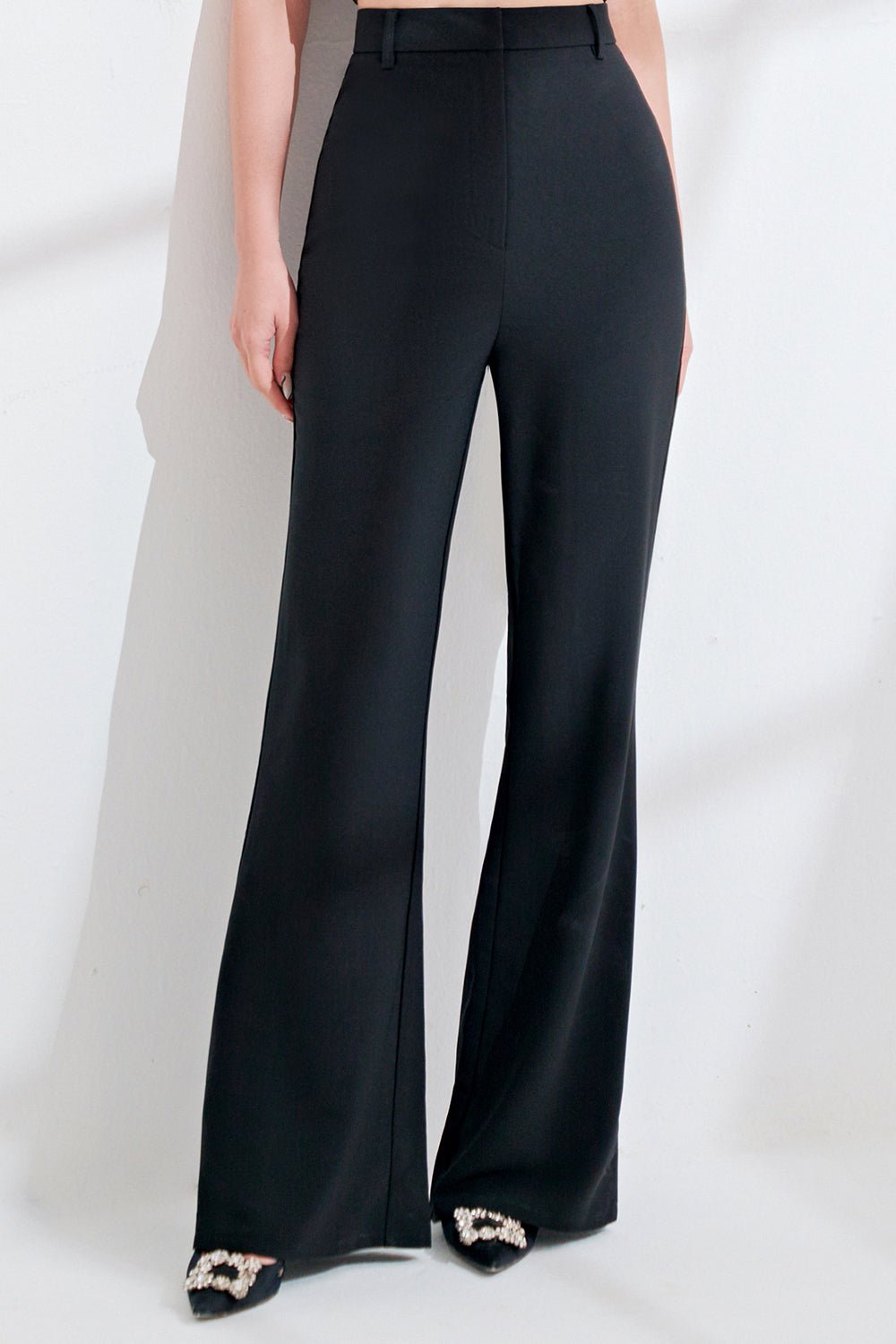 Verity Slim Fit Flared Pant in Classic Black