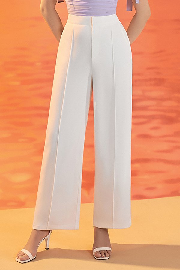 Millicent Straight Leg Pant in Iconic White