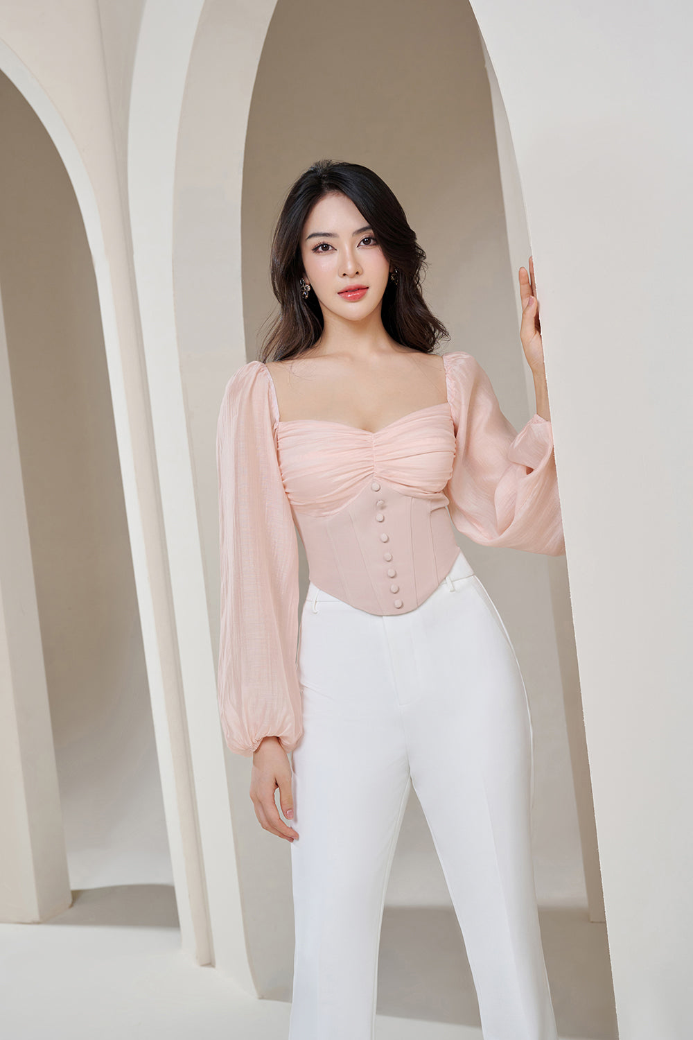 Nadja Corset Detail Sweetheart Blouson in Ballet Pink