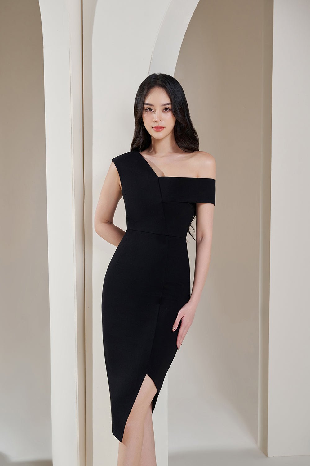 Marilyn On & Off the Shoulder Asymmetrical Dress in Classic Black